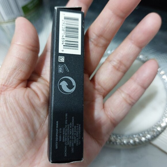 Shiseido Modern Matte Powder Lipstick Full Coverage Poppy 105 Lasting Color - Picture 7 of 8